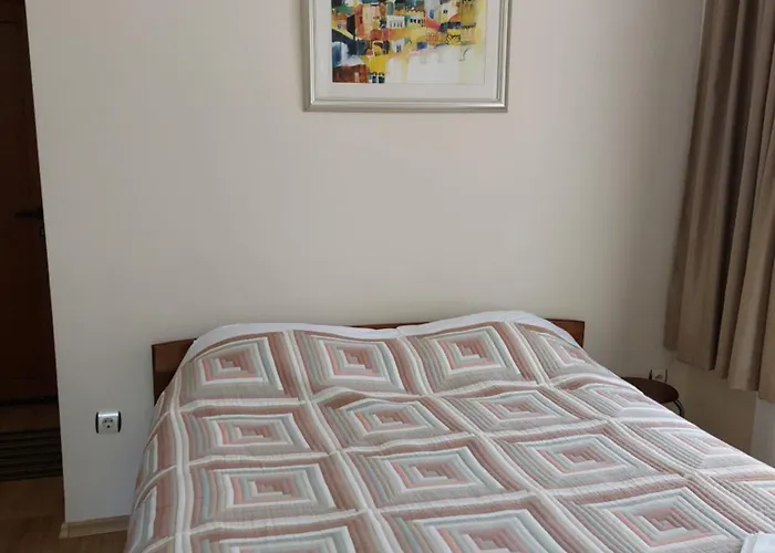 Konukevi Къща За Гости Хриси